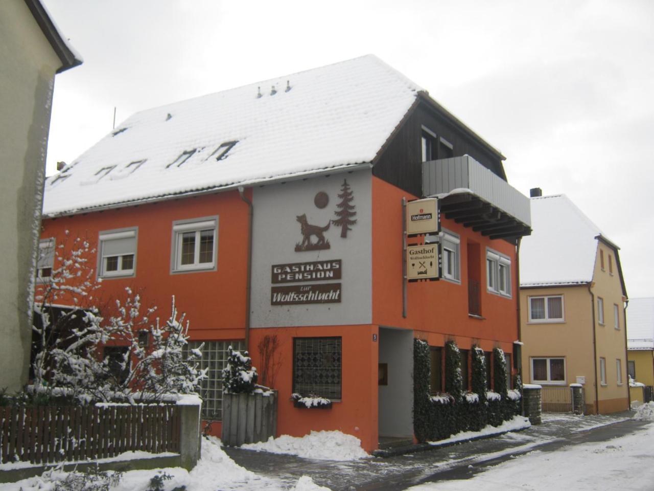Hôtel Gasthaus Zur Wolfsschlucht à Sugenheim Extérieur photo